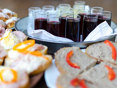5 Reasons Why Breakfast Platters Are the Key to a Successful Event